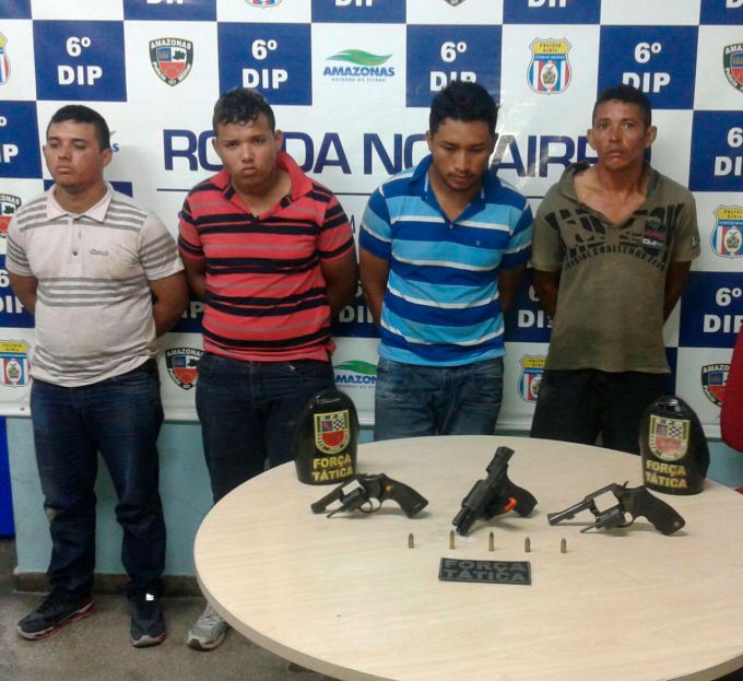 Quadrilha é presa com armas e suspeito diz que comprou de policial civil