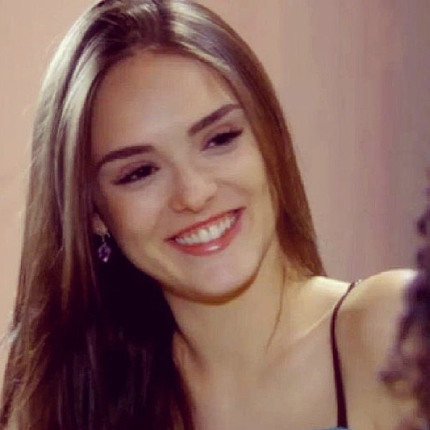 Resultado de imagem para isabelle drummond