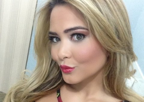 Geisy Arruda dá 'patada' em internauta: "Faltou arrumar a cara"