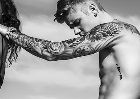  Justin Bieber publica foto picante seminu