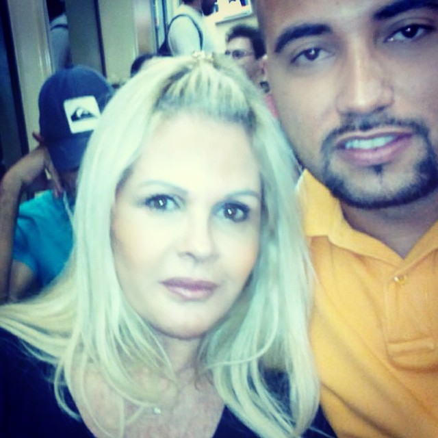 Namoro relâmpago de Monique Evans chega ao fim