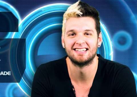 Comentário racista pode tirar Cássio do BBB14