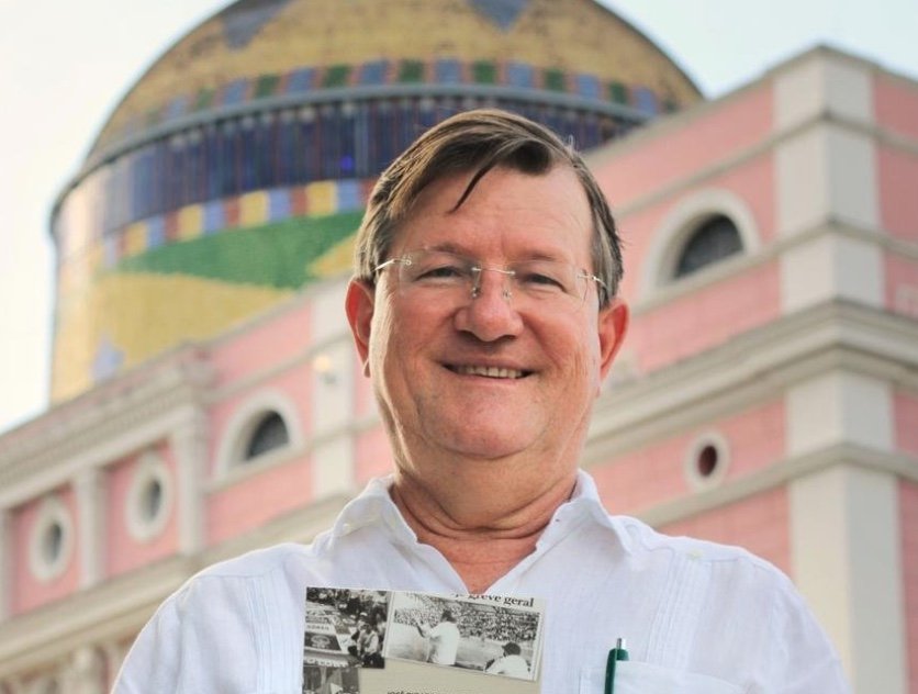 José Ricardo lança livro que documenta décadas de movimentos sociais no Amazonas