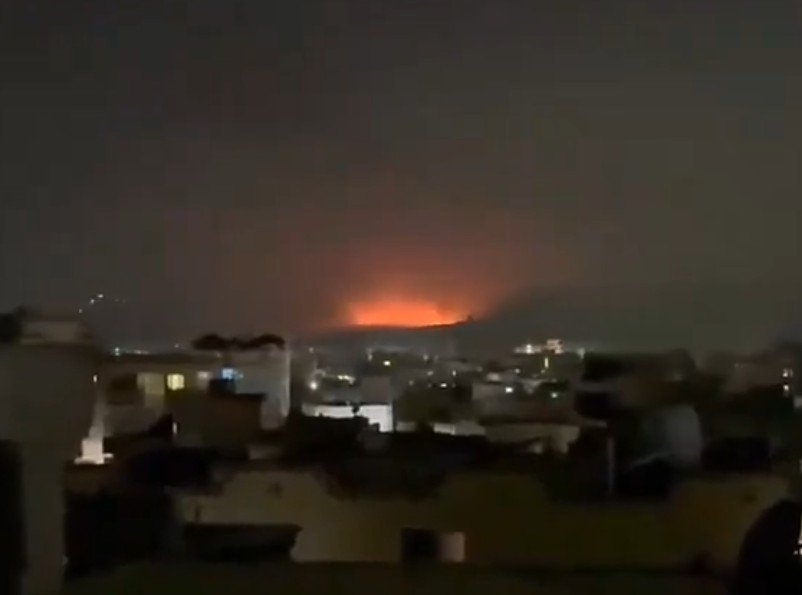 Paquistão bombardeia o Afeganistão e declara guerra; adversário reagiu