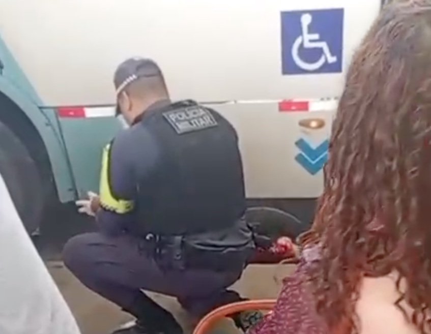 Passageira tem perna esmagada por ônibus no Terminal 1 após desequilíbrio