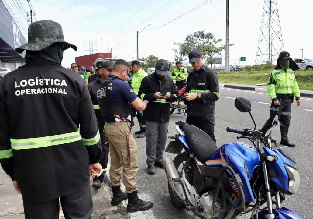 IMMU remove 25 motocicletas e aplica 154 multas na Avenida das Torres