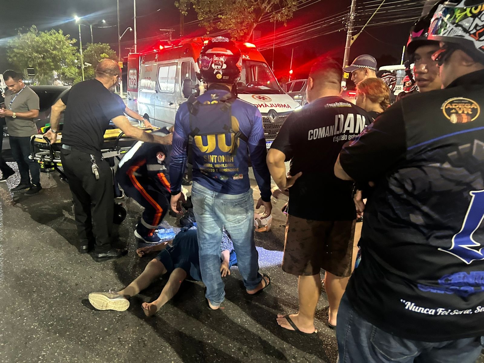 Trabalhadora é atropelada na Av. Rodrigo Otávio ao correr para pegar ônibus