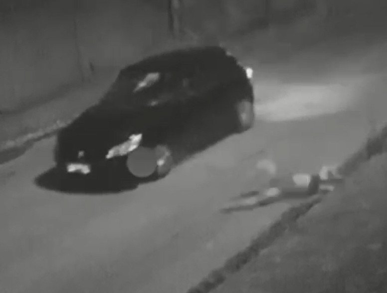 Vídeo brutal mostra momento em que foragido atropela e agride mulher no Petrópolis