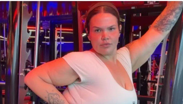 Sete meses após bariátrica, Thais Carla exibe corpo e foco nos treinos fitness