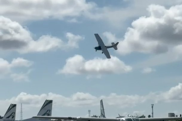 Vídeo registra últimos instantes de aeronave antes de queda em Manaus