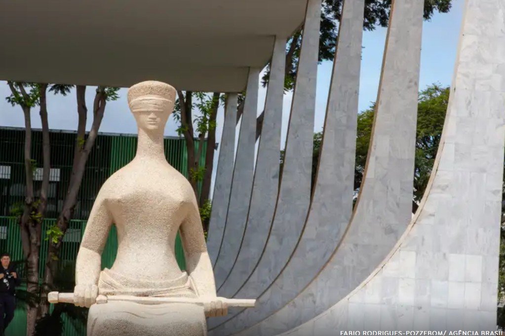 Em dia de audiência do Master na Flórida, STF comunica Justiça dos EUA sobre prisão de Vorcaro