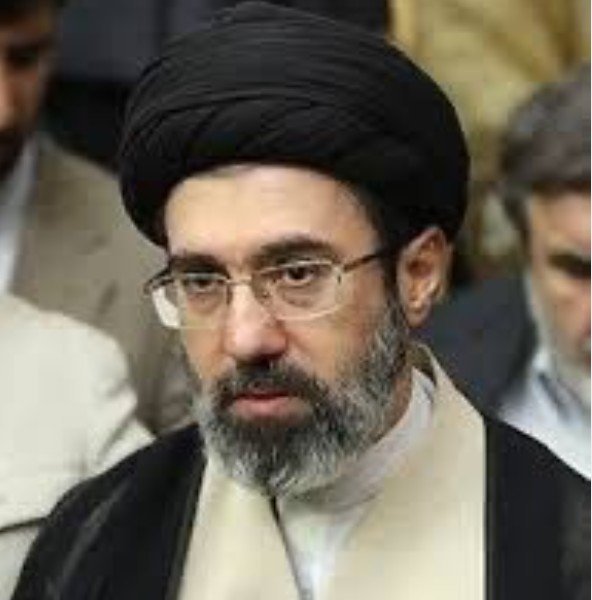 Filho de Ali Khamenei é novo líder supremo do Irã, anuncia Assembleia