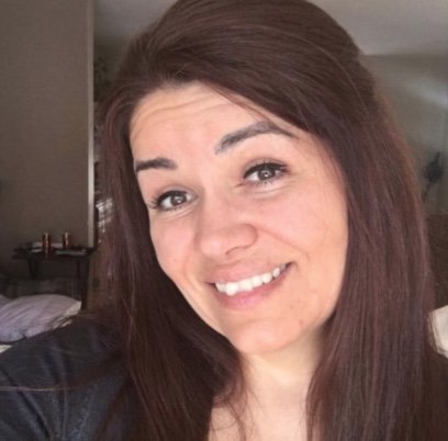 Comissária sobrevive após ser arremessada de avião em acidente nos EUA