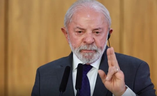 Lula diz que assessor de Trump só entrará no Brasil se Padilha puder ir aos EUA