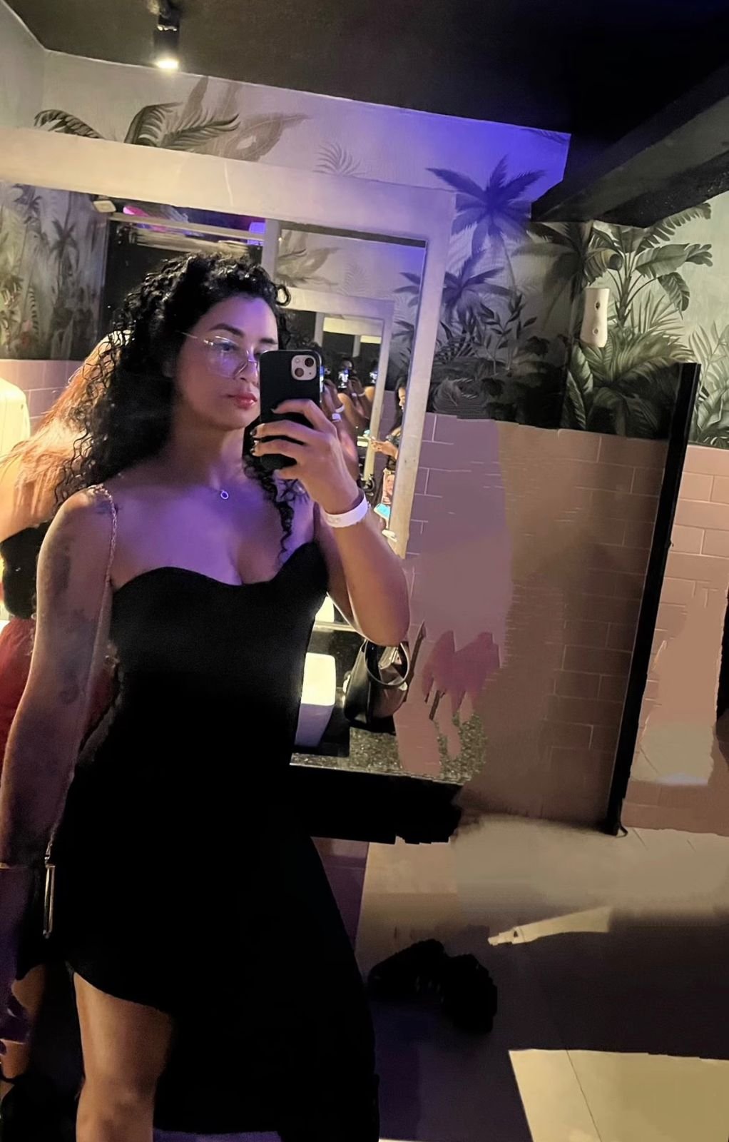 Último registro de Larissa foi em bar horas antes do acidente fatal na Av. Darcy Vargas