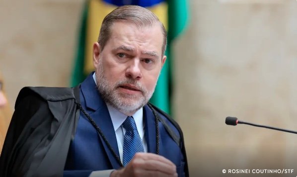 Toffoli se declara suspeito para relatar processo sobre Banco Master