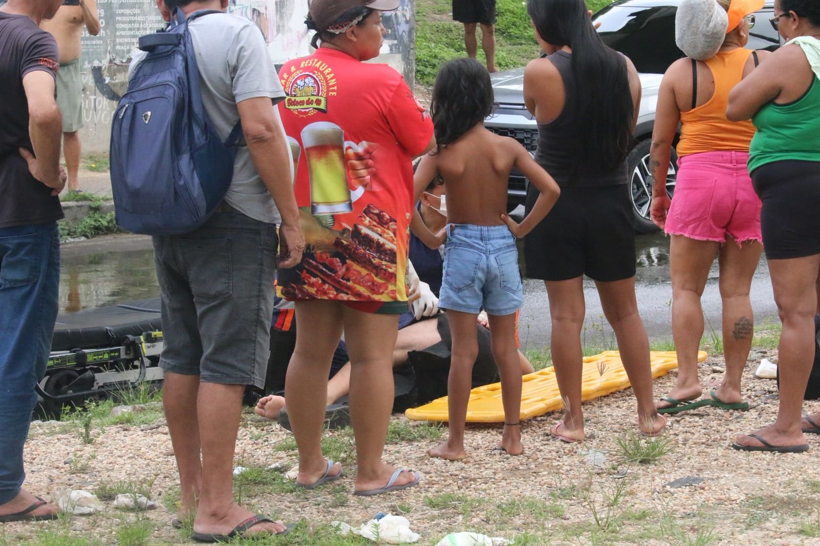 Venezuelano cai de viaduto de 10 metros de altura ao tentar fugir de blitz em Manaus