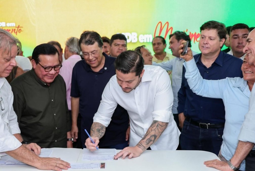 Adail Filho ingressa no MDB e amplia articulação política no Amazonas