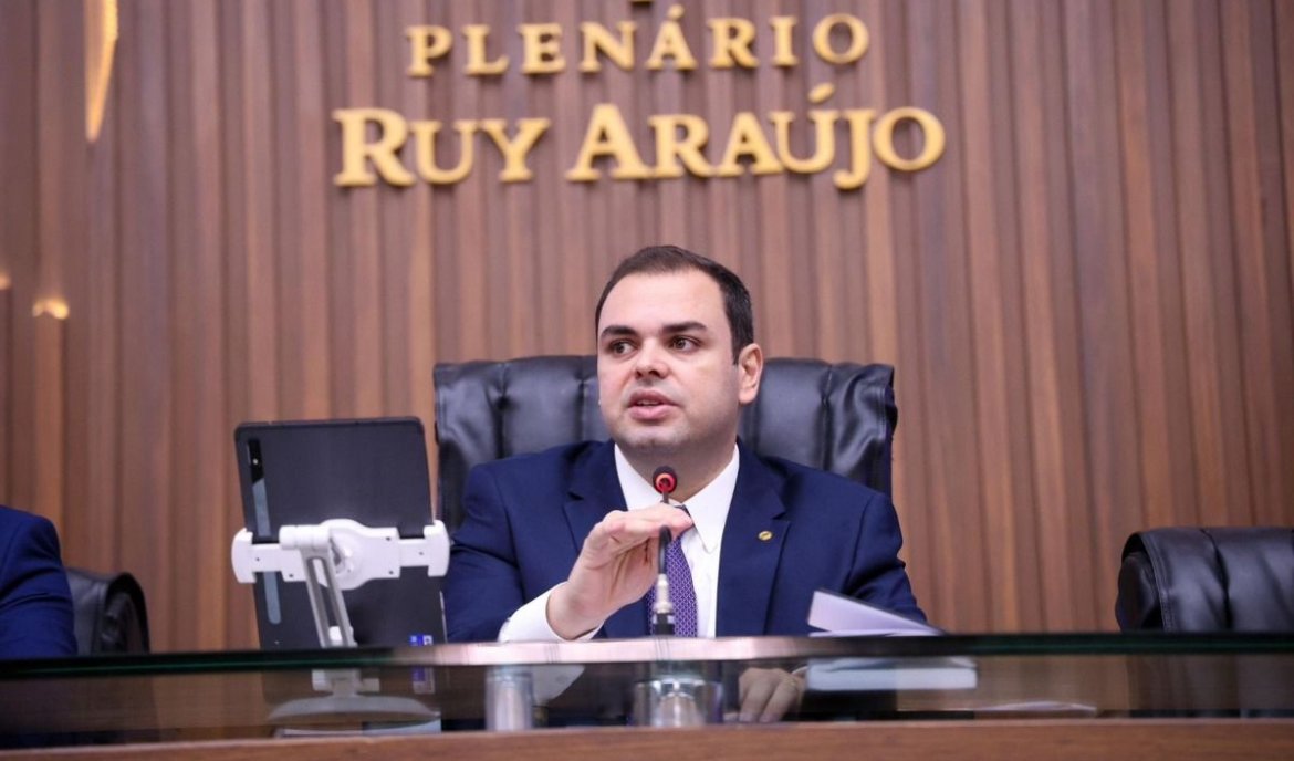 Aleam alerta para alta da gasolina no Amazonas e discute medidas para conter preços