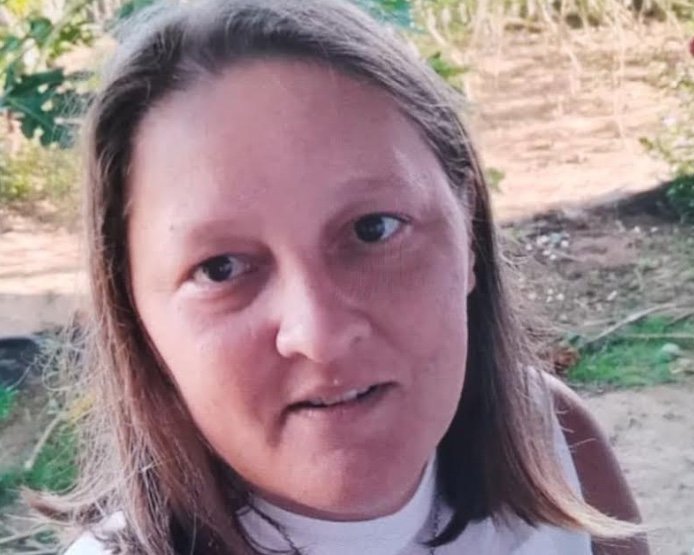 Família busca informações sobre mulher que desapareceu após entrar em ônibus no Amazonas