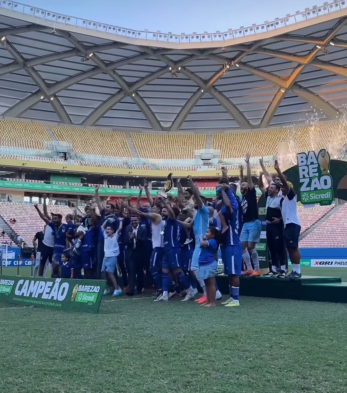 Nacional bate RPE Parintins por 2 a 0 e vai em busca do título estadual