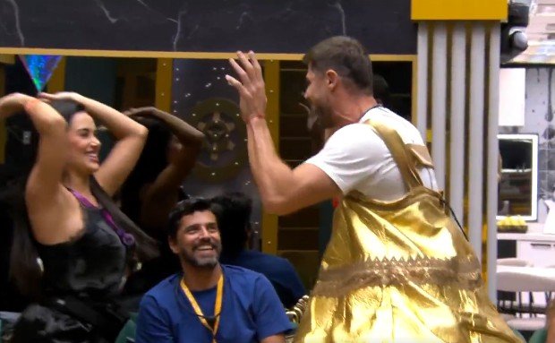 Jordana resgata Jonas do paredão: "Vão ter que me engolir"