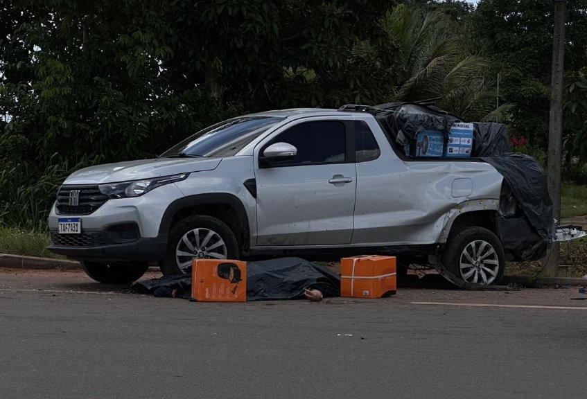 Mulher morre após ser atropelada na AM-070 ao parar no acostamento