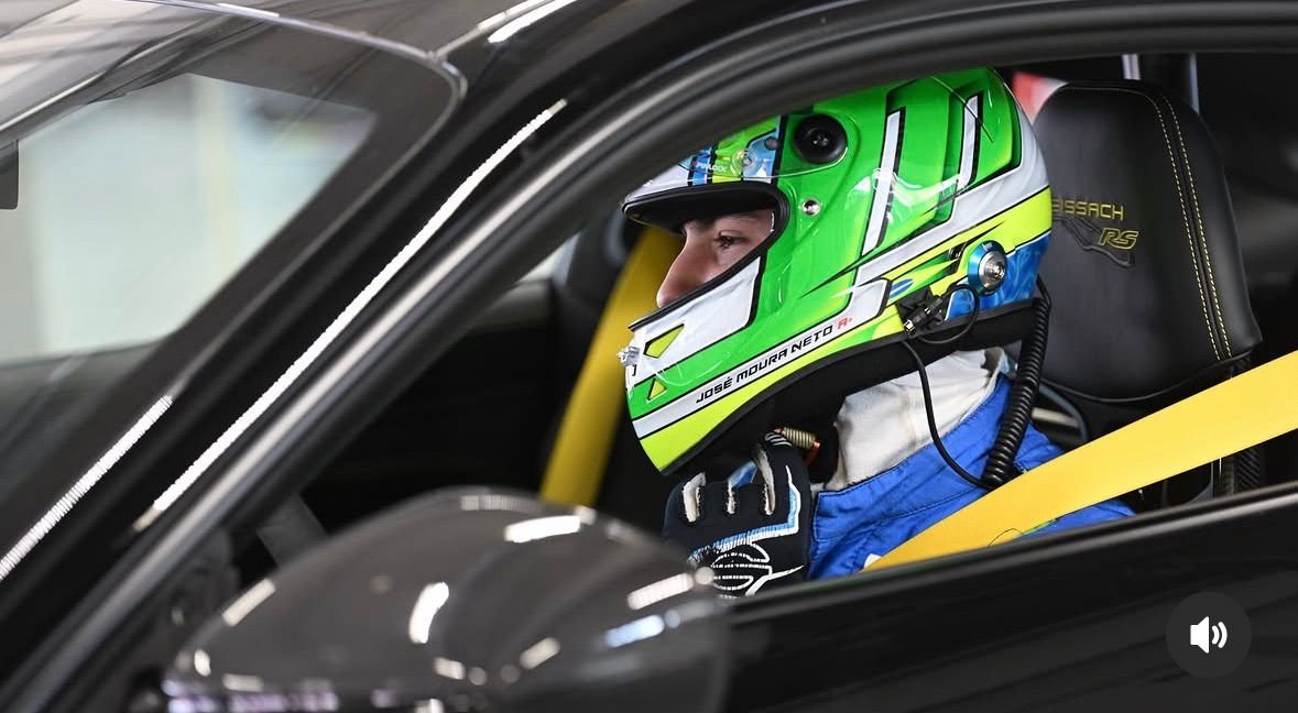 Moura Neto leva o Amazonas ao topo da tabela e fecha primeiro dia da Porsche Cup no Velocitta em 2º