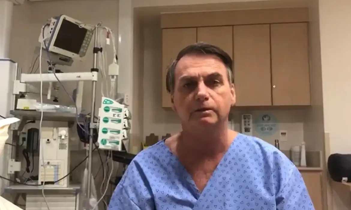 Bolsonaro deve receber alta médica hoje e ir direto para casa