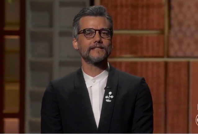 Wagner Moura emociona ao homenagear o diretor Gabriel Domingues no palco do Oscar