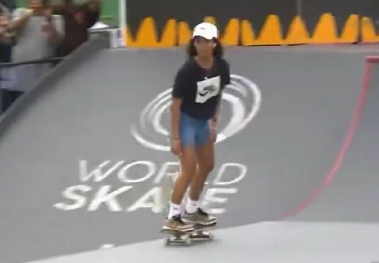 Rayssa Leal cai no Mundial de Skate e vai a hospital; vídeo