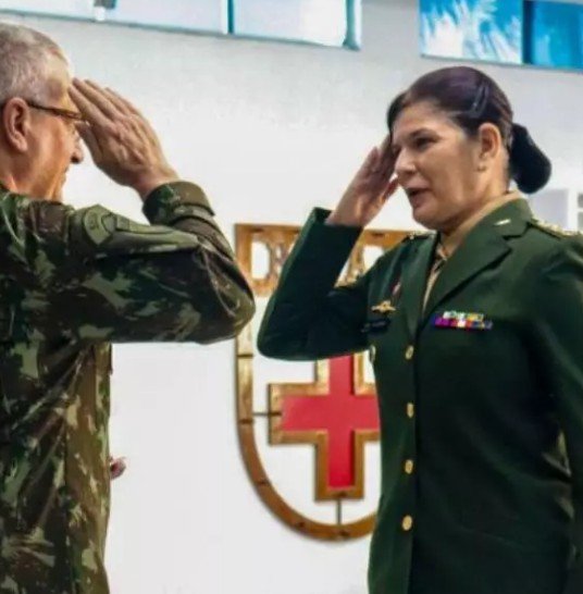 Exército terá sua primeira general, médica que abriu caminho para mulheres
