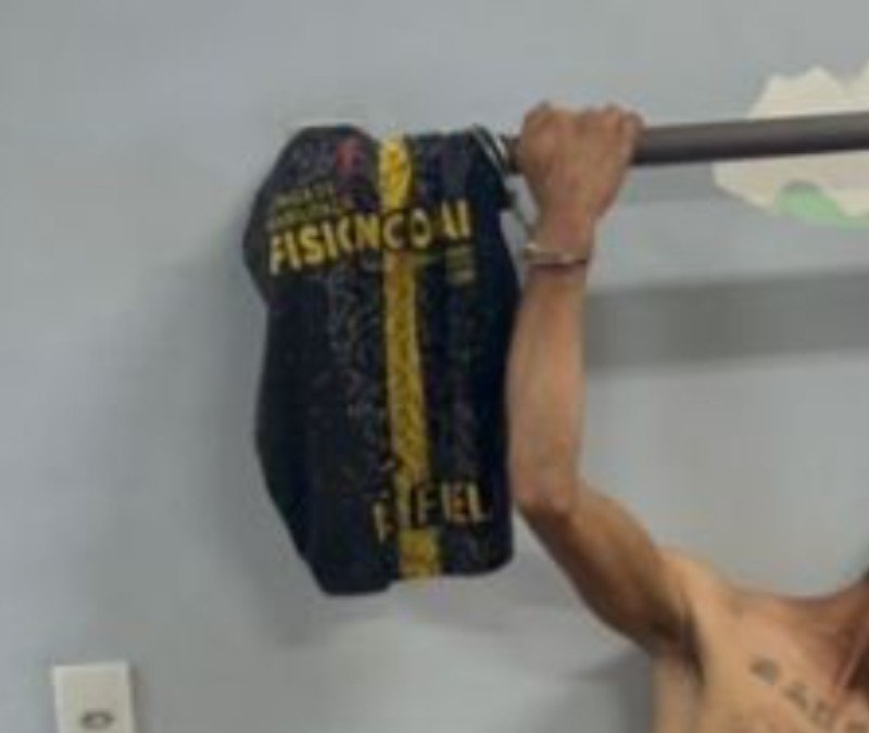 Suspeito de esfaquear duas pessoas no Centro de Manaus é detido pela Guarda Municipal