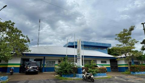 Mãe é presa em Manacapuru por omissão em caso de estupro da própria filha