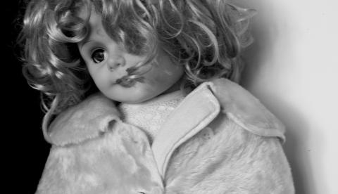 Pai é preso por estuprar e filmar a própria filha para produzir pornografia infantil no Amazonas