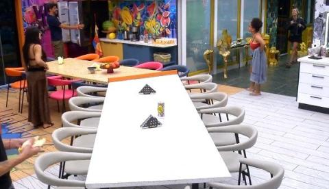 Confusão e Caos: Milena perde estalecas e coloca casa em risco de entrar no 'Tá com Nada'