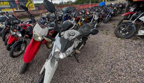 Detran-AM realiza primeiro leilão do ano com oferta de 291 veículos; saiba como participar