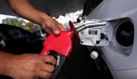 Saiba como a guerra no Oriente Médio eleva os preços dos combustíveis no Brasil