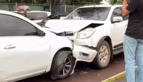 Colisão trava fluxo na Avenida Djalma Batista em horário de pico