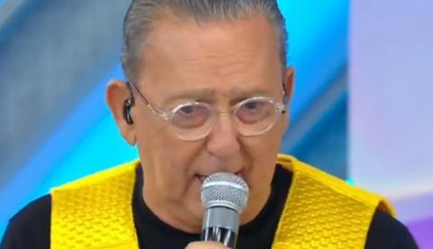 Galvão Bueno cita Troféu Imprensa e alfineta Globo em participação no SBT