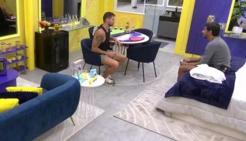 Jonas rejeita estratégia arriscada de Cowboy para tentar eliminar Ana Paula no Paredão