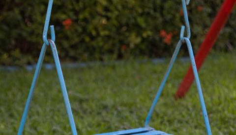 Idoso é preso por estuprar irmãs de 10 e 12 anos em Itacoatiara; ele é vizinho da família