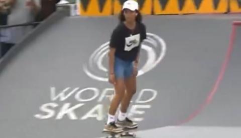 Rayssa Leal cai no Mundial de Skate e vai a hospital; vídeo