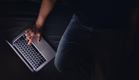 Homem é preso em Manaus por aliciar crianças na internet; ele fez vítima até em SP