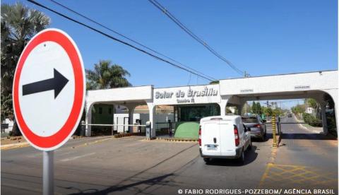 Moraes proíbe drones e autoriza abate de equipamentos em torno da residência de Bolsonaro