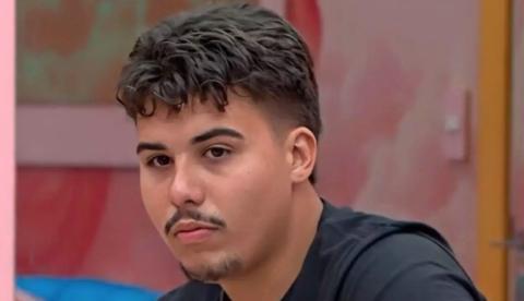 Ex-BBB Pedro levou surra em barbearia? Vídeo viraliza na web e advogado se pronuncia