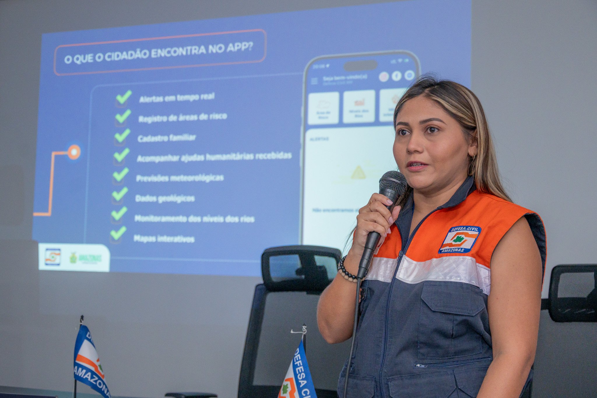 Amazonas lança aplicativo para monitorar riscos e níveis de rios em tempo real