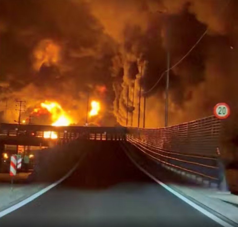 Israel ataca base petrolífera no Irã e Guarda Revolucionária retalia