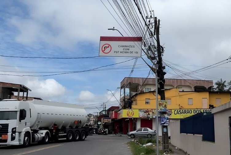 Prefeitura proíbe circulação de carretas pesadas em trecho do Distrito Industrial 2