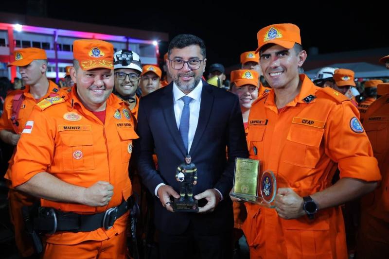 SECOM - NOVOS BOMBEIROS - FORMATURA2.jpg
